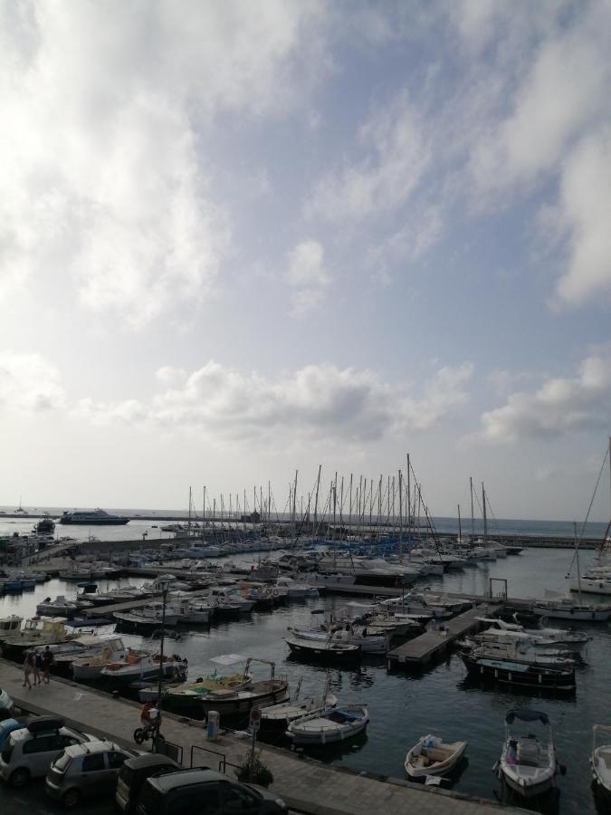 Stella Marina Apartment Procida Exterior foto